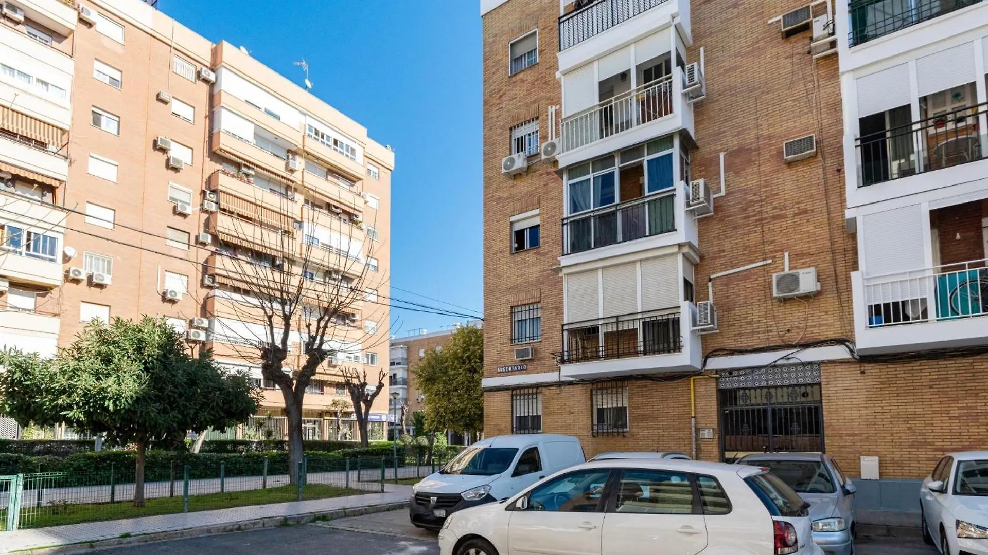 Holi-Rent Argentario Apartment Seville 0*,
