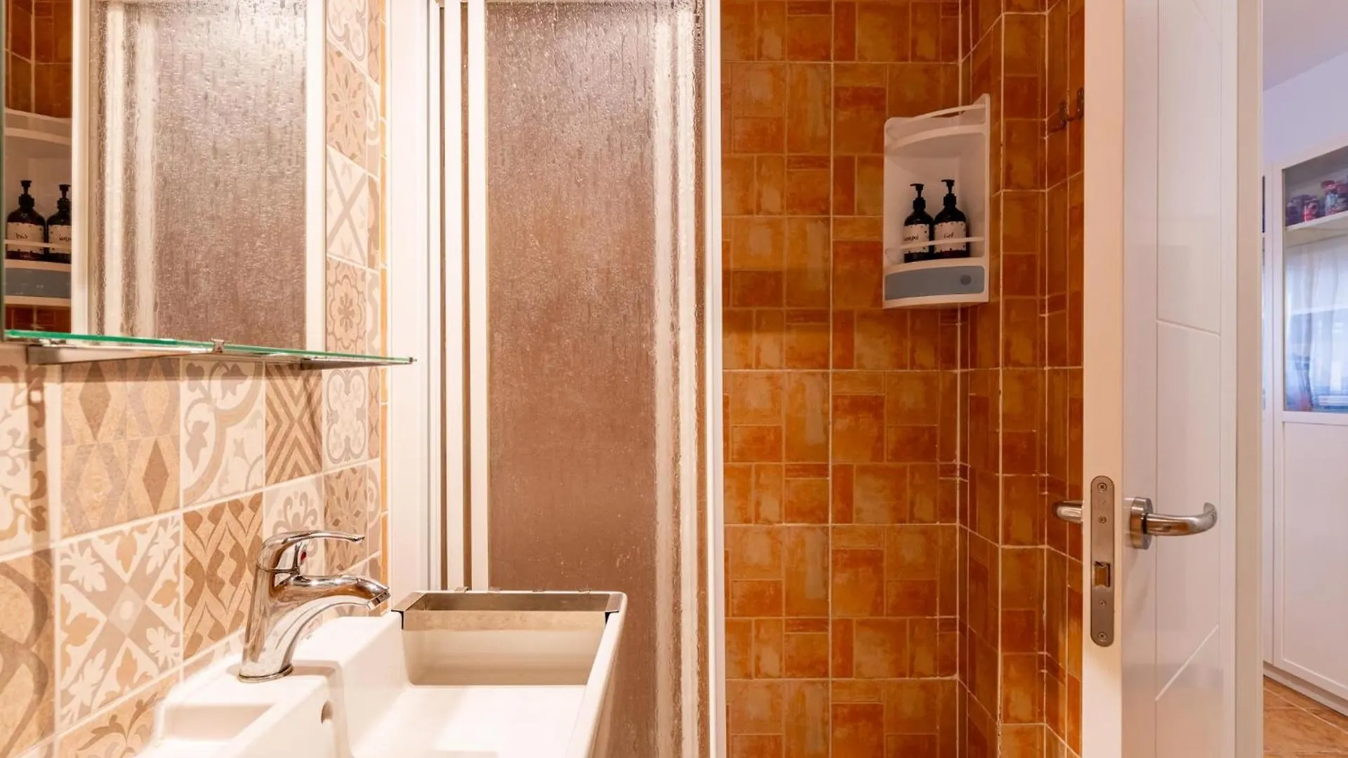 Holi-Rent Argentario Apartment Seville Spain