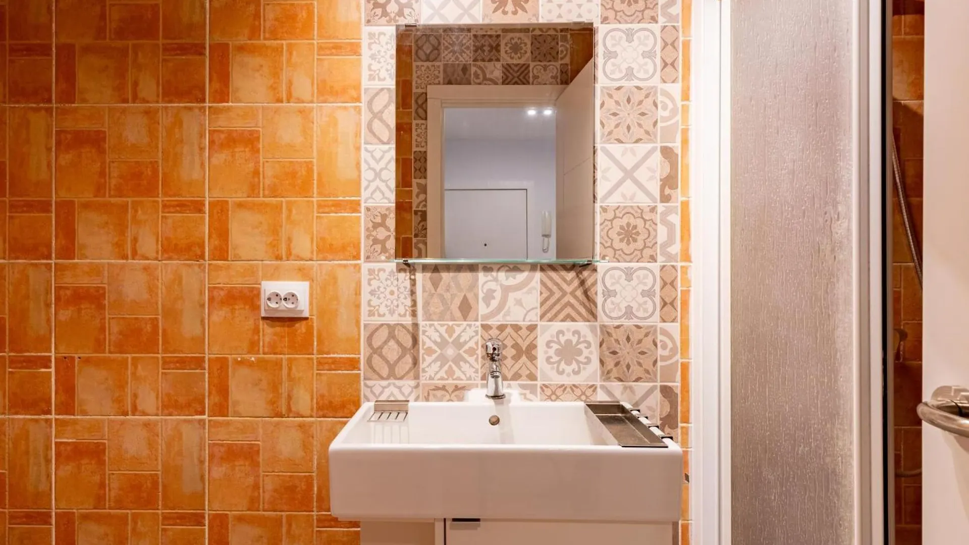 Holi-Rent Argentario Apartment Seville Spain